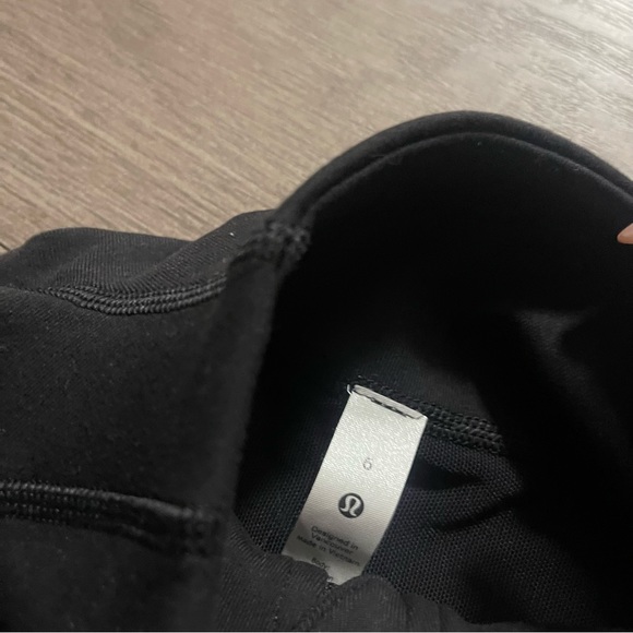 black lululemon define jacket - Picture 3 of 3